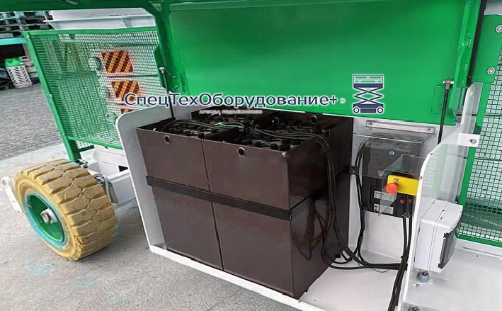 AIRO SF1380E отсек с аккумуляторами