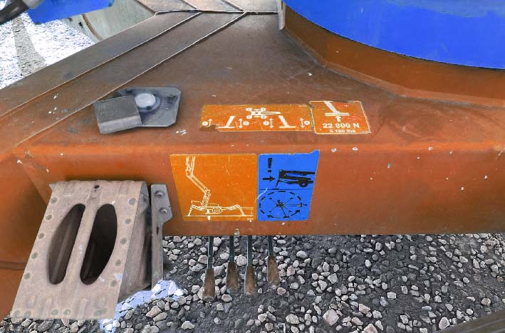 Dino 210XT управление аутригерами